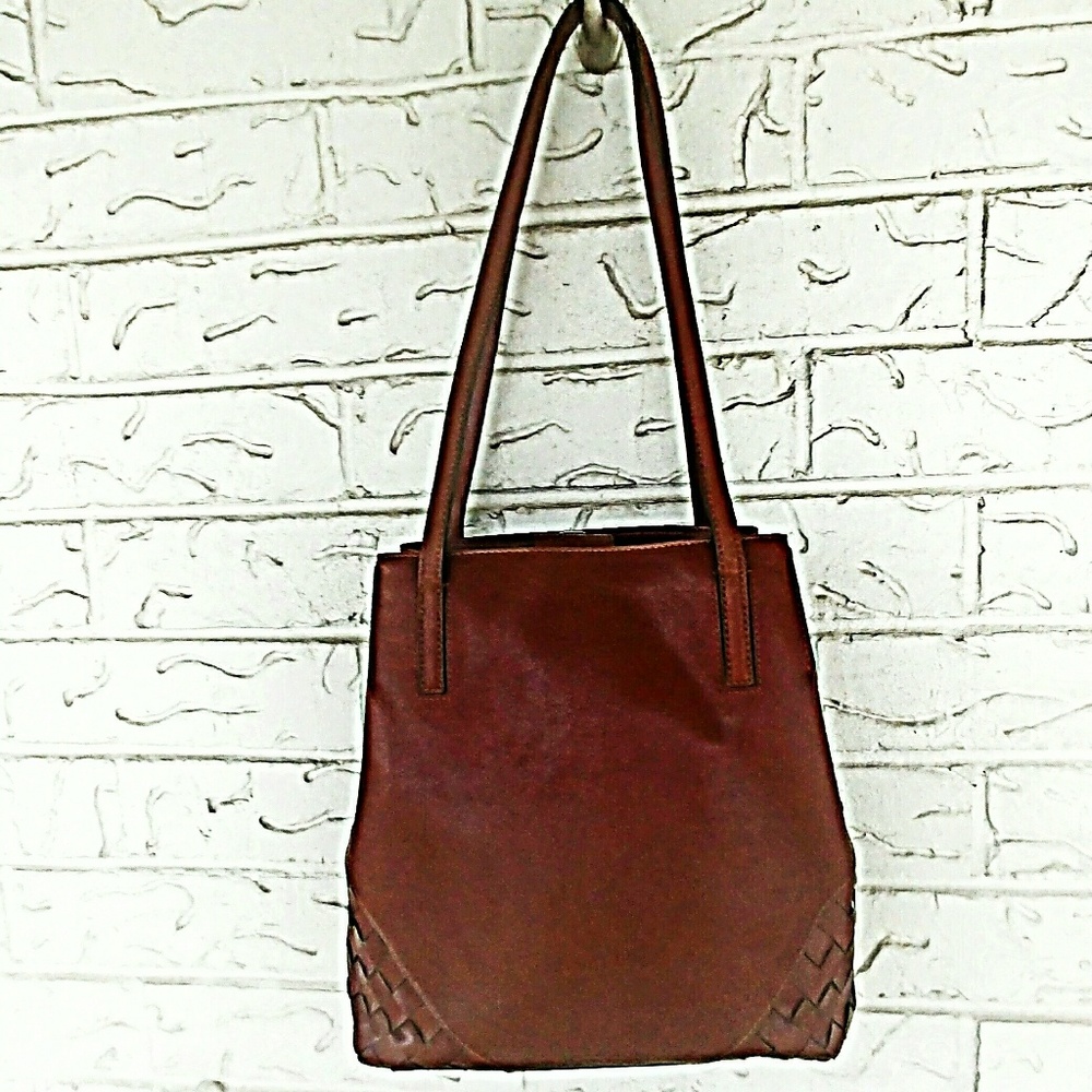 GORGEOUS BROWN LEATHER BOHO SHOULDER BAG! EUC!